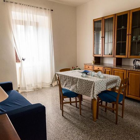 Sulle Orme Di Francesco Appartamento Blu Bastia Umbra Eksteriør bilde